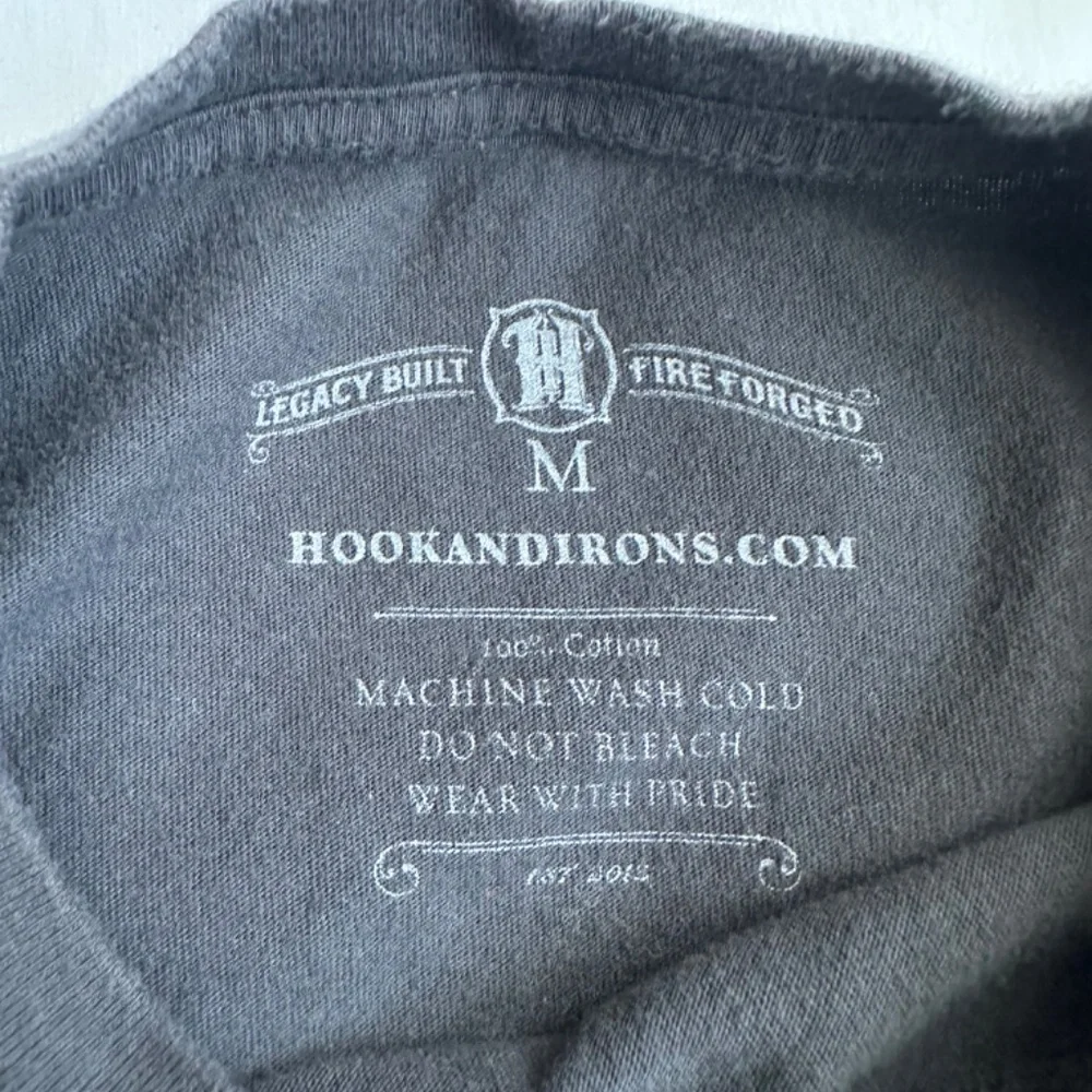 Hook & Irons Warriors Call Firefighter T-Shirt 100% Cotton Sz M Irish Heritage